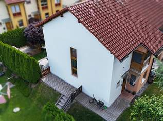 Eck-Maisonetten-Wohnung in sonniger Ruhelage mit eigenem Keller, Dachboden und Gartenanteil