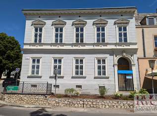 „Ihr Zuhause in Ernstbrunns Gründerzeit-Ikone – historische Eleganz trifft moderne Vision“, 749000 €, Immobilien-Wohnungen in 2115 Ernstbrunn