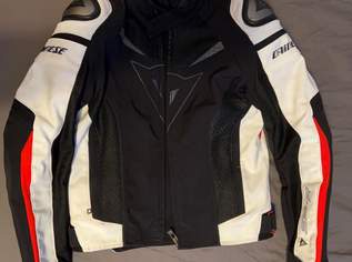 Dainese Motorradjacke Größe 46, 150 €, Kleidung & Schmuck-Herrenkleidung in 1070 Neubau