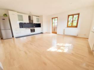 Ruhige 2-Zimmer-Wohnung mit Südbalkon in Göming, 935 €, Immobilien-Wohnungen in 5114 Göming