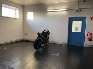 Linzer Straße - Motorradabstellplatz unbefristet zu vermieten, 40.26 €, Immobilien-Kleinobjekte & WGs in 1140 Penzing