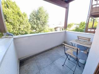 Charmante 2-Zimmer-EG-Wohnung mit West-Balkon in Obertrum, 990 €, Immobilien-Wohnungen in 5162 Obertrum am See