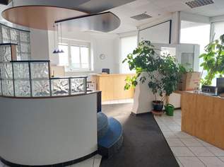 Geschäftslokal/Büro/Lager/Werkstatt, 1750 €, Immobilien-Gewerbeobjekte in 4600 Wels