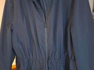 Regenjacke XL, 5 €, Kleidung & Schmuck-Damenkleidung in 1210 Floridsdorf