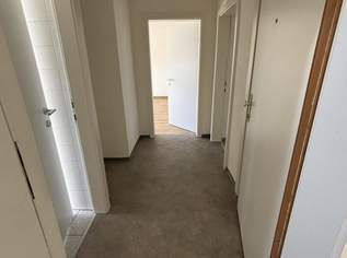 SANIERUNG ABGESCHLOSSEN: sehr attraktive und ansprechende Wohnung in wunderschöner Grünlage! Tolle Raumaufteilung für äußerst flexible Nutzungsmöglichkeiten! 1A-Infrastruktur wird geboten!, 572.69 €, Immobilien-Wohnungen in 4400 Steyr
