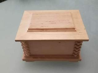 Schmuckschatulle aus Holz, 39 €, Kleidung & Schmuck-Accessoires, Uhren, Schmuck in 2232 Gemeinde Deutsch-Wagram