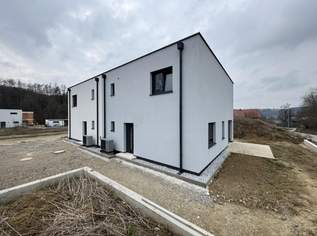 Neuer Preis! Neubau-Doppelhaus-Hälfte mit 4 Schlafzimmern!, 349000 €, Immobilien-Häuser in 3150 Gemeinde Wilhelmsburg