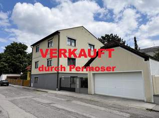 Großzügiges Wohnhaus mit 2 Wohneinheiten und Garage mit Platz für 4 Fahrzeuge im beliebten Zehnerviertel zu verkaufen, 398000 €, Immobilien-Häuser in Niederösterreich