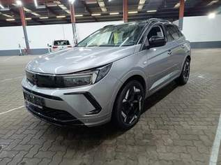 Grandland X GSe Plug-in-Hybrid 4WD, 26990 €, Auto & Fahrrad-Autos in 4724 Neukirchen am Walde