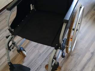 Rollstuhl