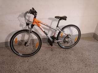 2 KTM Fahrräder, 200 €, Auto & Fahrrad-Fahrräder in 1230 Liesing