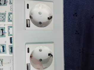 NICHT DIE FINGER HINEIN STECKEN !! NICHT DIE FINGER HINEIN STECKEN !!