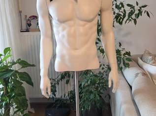 Schaufensterpuppe Torso 180, 85 €, Marktplatz-Sammlungen & Haushaltsauflösungen in 1150 Rudolfsheim-Fünfhaus