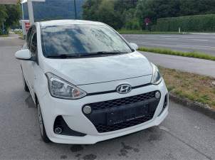 i10 1,0 Edition 25, 7890 €, Auto & Fahrrad-Autos in 5081 Anif i10 1,0 Edition 25, 7890 €, Auto & Fahrrad-Autos in 5081 Anif