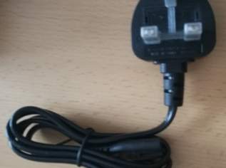 2x Netzkabel mit UK Steckdose / Stromkabel, 8 €, Marktplatz-Computer, Handys & Software in 1170 Hernals