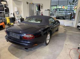 XK8 Cabrio, 14880 €, Auto & Fahrrad-Autos in 8075 Hart bei Graz XK8 Cabrio, 14880 €, Auto & Fahrrad-Autos in 8075 Hart bei Graz