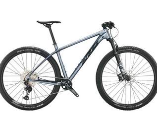 KTM MYROON ELITE - metallic-grey-black-silver Rahmengröße: 38 cm, 2249 €, Auto & Fahrrad-Fahrräder in Kärnten