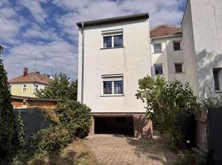 "Haus mit Garten - bloß nicht warten", 70000 €, Immobilien-Häuser in 2020 Hollabrunn