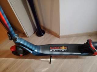 E Scooter Red Bull 