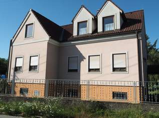 Einfamilienhaus in Wiennähe mit naturnahem Garten (Provisionsfrei), 660000 €, Immobilien-Häuser in 2211 Pillichsdorf Einfamilienhaus in Wiennähe mit naturnahem Garten (Provisionsfrei), 660000 €, Immobilien-Häuser in 2211 Pillichsdorf