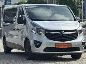 Vivaro Combi L1H1 2,7t*9SITZER*Tempomat* Klima*, 16900 €, Auto & Fahrrad-Autos in 5020 Altstadt