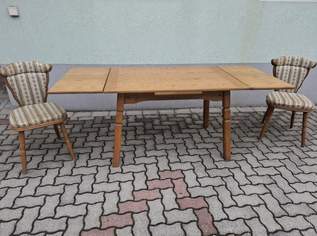 Esstisch mit 2 Sesseln Esstisch mit 2 Sesseln