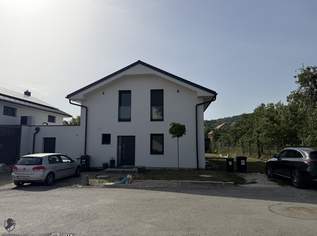 Einfamilienhaus mit großzügigem Wohnkonzept, Pool und attraktivem Außenbereich, 960000 €, Immobilien-Häuser in 3441 Freundorf Einfamilienhaus mit großzügigem Wohnkonzept, Pool und attraktivem Außenbereich, 960000 €, Immobilien-Häuser in 3441 Freundorf