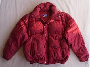 2 Daunenjacken (rot - Herren), 15 €, Kleidung & Schmuck-Herrenkleidung in 8054 Seiersberg-Pirka 2 Daunenjacken (rot - Herren), 15 €, Kleidung & Schmuck-Herrenkleidung in 8054 Seiersberg-Pirka