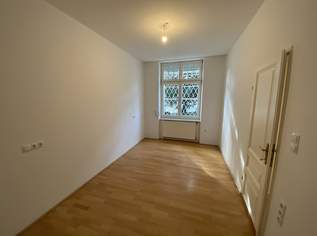 Altbau trifft Grünidylle: 73-m²-Wohnung mit großer Veranda & Garten, 699000 €, Immobilien-Wohnungen in 1130 Hietzing