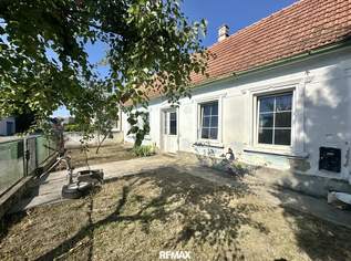 Landhaus mit zwei Wohneinheiten in ruhiger Lage in Pellendorf!, 125000 €, Immobilien-Häuser in 2191 Pellendorf
