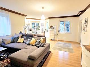 Geräumige, charmante 3-Zimmer-Wohnung mit Loggia und Tiefgarage in parkähnlicher Anlage, 1081 €, Immobilien-Wohnungen in 2540 Bad Vöslau