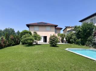 Tolles Zweifamilienhaus mit Einliegerwohnung, sonniger Terrasse, Keller, Doppelgarage und Pool!, 1400000 €, Immobilien-Häuser in 2511 Gemeinde Pfaffstätten