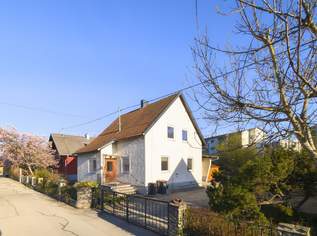 Leistbares Eigenheim mit großem Grundstück, 293000 €, Immobilien-Häuser in 4690 Schwanenstadt Leistbares Eigenheim mit großem Grundstück, 293000 €, Immobilien-Häuser in 4690 Schwanenstadt