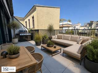 Historischer Charme, moderne Eleganz: Luxus Dachgeschosswohnung auf einer Ebene mit zusätzlicher Terrasse, 1249000 €, Immobilien-Wohnungen in 1090 Alsergrund