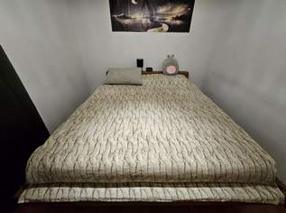 Neuwertiges massivholz Schwebebalken bett 180200 cm mit 2 Matratzen und 2 verstellbaren lattenrosten zu verkaufen, 500 €, Haus, Bau, Garten-Möbel & Sanitär in 2640 Gemeinde Gloggnitz