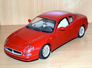 Maserati 3200 GT rot (1998) Bburago 1:18, 19 €, Marktplatz-Spiele, Bastelmaterial & Modellbau in 3370 Gemeinde Ybbs an der Donau Maserati 3200 GT rot (1998) Bburago 1:18, 19 €, Marktplatz-Spiele, Bastelmaterial & Modellbau in 3370 Gemeinde Ybbs an der Donau