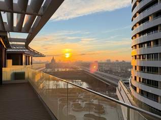 Sonnenuntergang über der Donau und Stephansdom, 1900 €, Immobilien-Wohnungen in 1220 Donaustadt