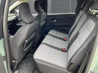 Jogger Extreme 7-Sitzer SHZ+Navi+Klimaauto 10..., 25993 €, Auto & Fahrrad-Autos in 6844 Gemeinde Altach