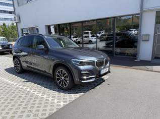 X5 xDrive25d Aut. LED Navi Sportsitze 20 Zoll etc, 49880 €, Auto & Fahrrad-Autos in 8075 Hart bei Graz X5 xDrive25d Aut. LED Navi Sportsitze 20 Zoll etc, 49880 €, Auto & Fahrrad-Autos in 8075 Hart bei Graz