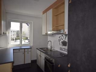 Komplett renovierte 3-Zimmer-Wohnung mit verglaster Loggia in Pradl, 459000 €, Immobilien-Wohnungen in Tirol