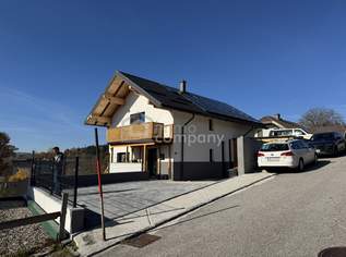 Charmantes Familienhaus in Neukirchen an der Vöckla – Ihr Traum für 749.000 €!, 729000 €, Immobilien-Häuser in 4872 Neukirchen an der Vöckla