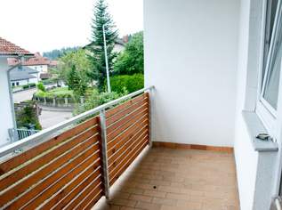 Zimmer mit Balkon in Haus mit Garten, Linz-Urfahr Zimmer mit Balkon in Haus mit Garten, Linz-Urfahr