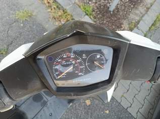 Peugot Kisbee Baujahr 2020 Pickerl abgelaufen, 200 €, Auto & Fahrrad-Motorräder in 1220 Donaustadt