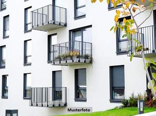 Altbau-Mehrfamilienhaus mit 10 Wohnungen und Entwicklungspotenzial, 1075500 €, Immobilien-Gewerbeobjekte in 1220 Donaustadt