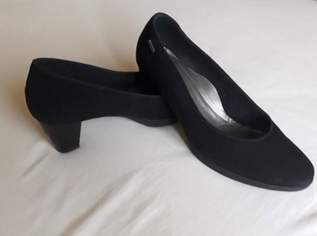 DIRNDLZEIT schwarzer Rauhleder Pumps, 30 €, Kleidung & Schmuck-Damenkleidung in 2301 Probstdorf DIRNDLZEIT schwarzer Rauhleder Pumps, 30 €, Kleidung & Schmuck-Damenkleidung in 2301 Probstdorf