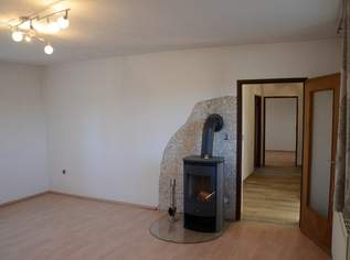 70m² Wohnfläche in Zweifamilienhaus mit Garten