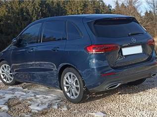 Der Garagenwagen : Verkaufe mein Fahrzeug, da es fast ausschließlich in der Tiefgarage steht und viel zu selten genutzt wird.