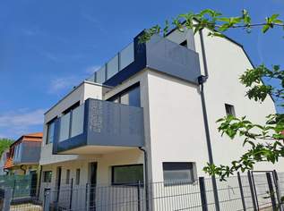 ELEGANTE DOPPELHAUSHÄLFTE - GROSSZÜGIG & HELL - GRÜNRUHELAGE - VOLL UNTERKELLERT, 838000 €, Immobilien-Häuser in 1220 Donaustadt