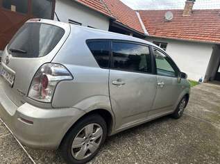 Zu verkaufen , 1400 €, Auto & Fahrrad-Autos in 2143 Gemeinde Großkrut