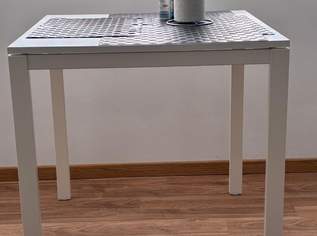 Tisch, 74x74 cm, 39 €, Haus, Bau, Garten-Möbel & Sanitär in 6405 Gemeinde Pfaffenhofen Tisch, 74x74 cm, 39 €, Haus, Bau, Garten-Möbel & Sanitär in 6405 Gemeinde Pfaffenhofen